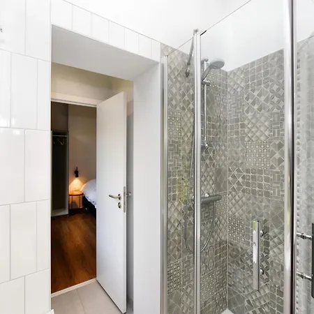 In With Bubble Bath, Cleaning Included Semesterbostad Spa